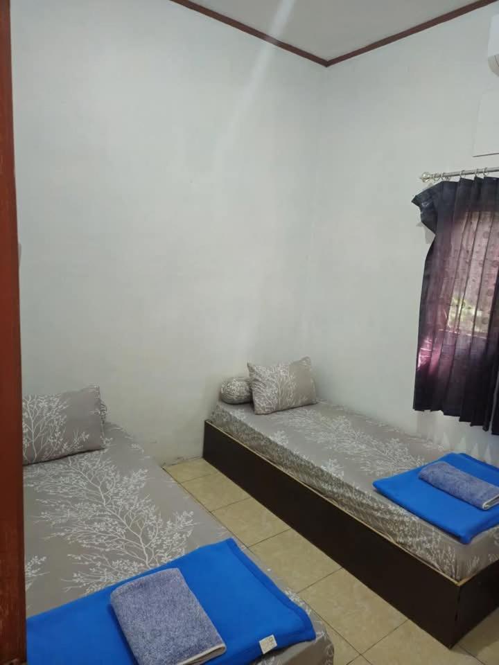 Baronda Guest House Sorong Kültér fotó